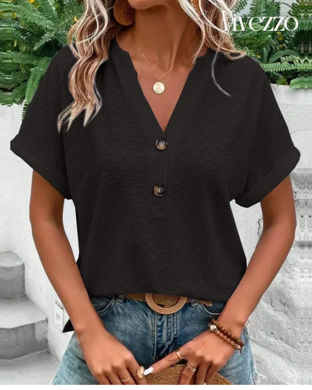 Breezy Jacquard V-Neck Oversized Shirt | Vivezzo