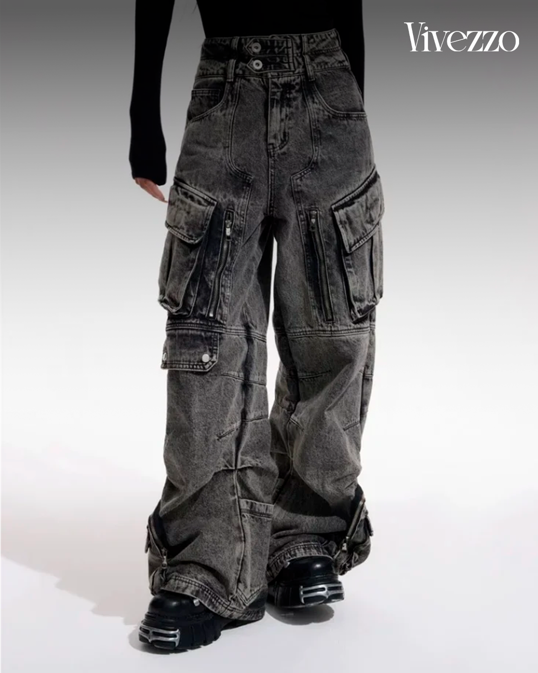 Storm Pocket - Y2K cargo jeans with wide fit and vibe