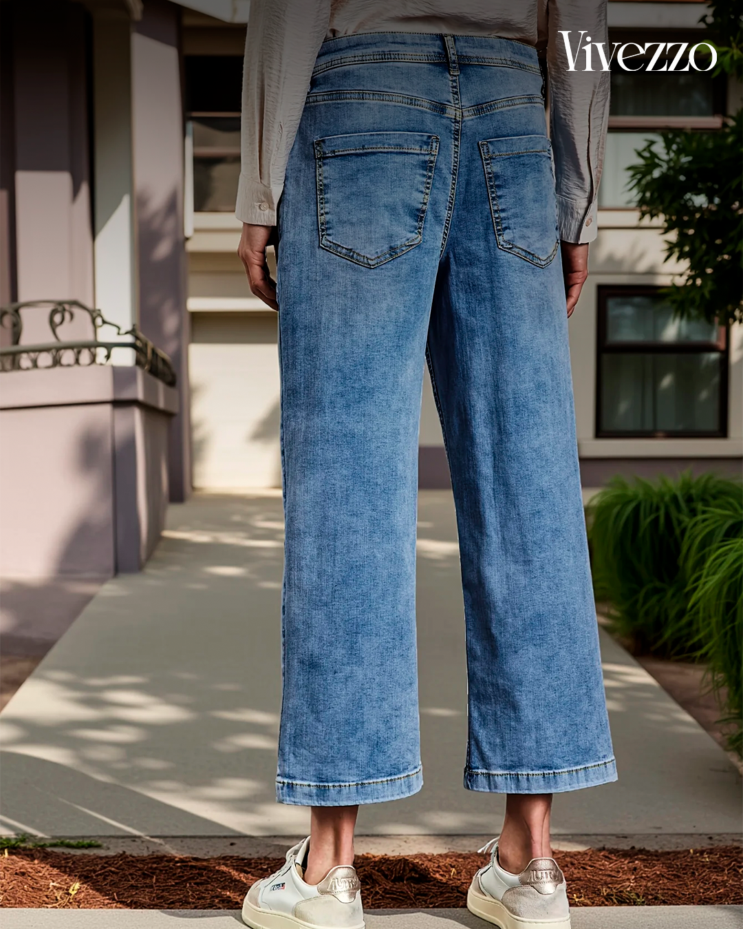 Everyday Soft Denim Wide-Cut Trousers - Vivezzo