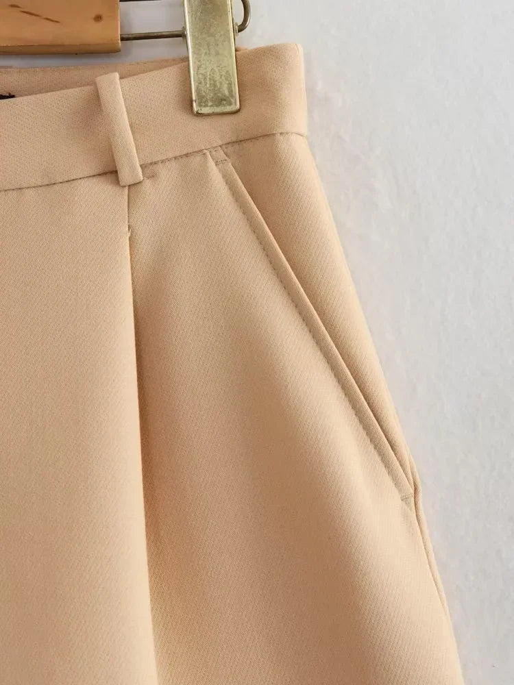Pleated Baggy High-Waist Shorts