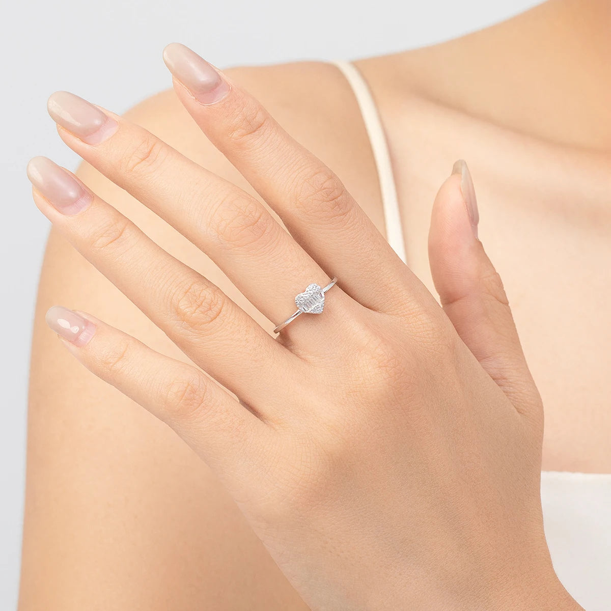 925 Sterling Silver Heart Zirconia Ring – Classic Women’s Wedding & Gift Jewelry