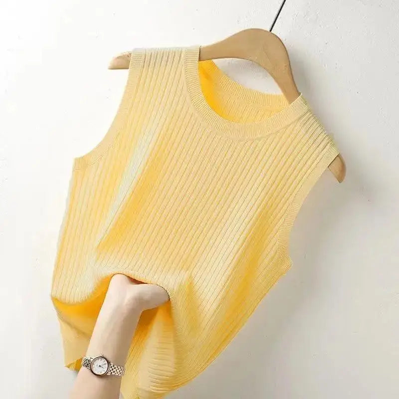 Soft Knit Sleeveless Camisole – Minimal Summer Elegance | Vivezzo