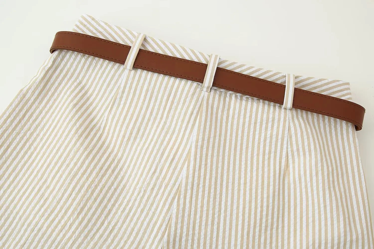 Striped Waist Slim Skort | Vivezzo
