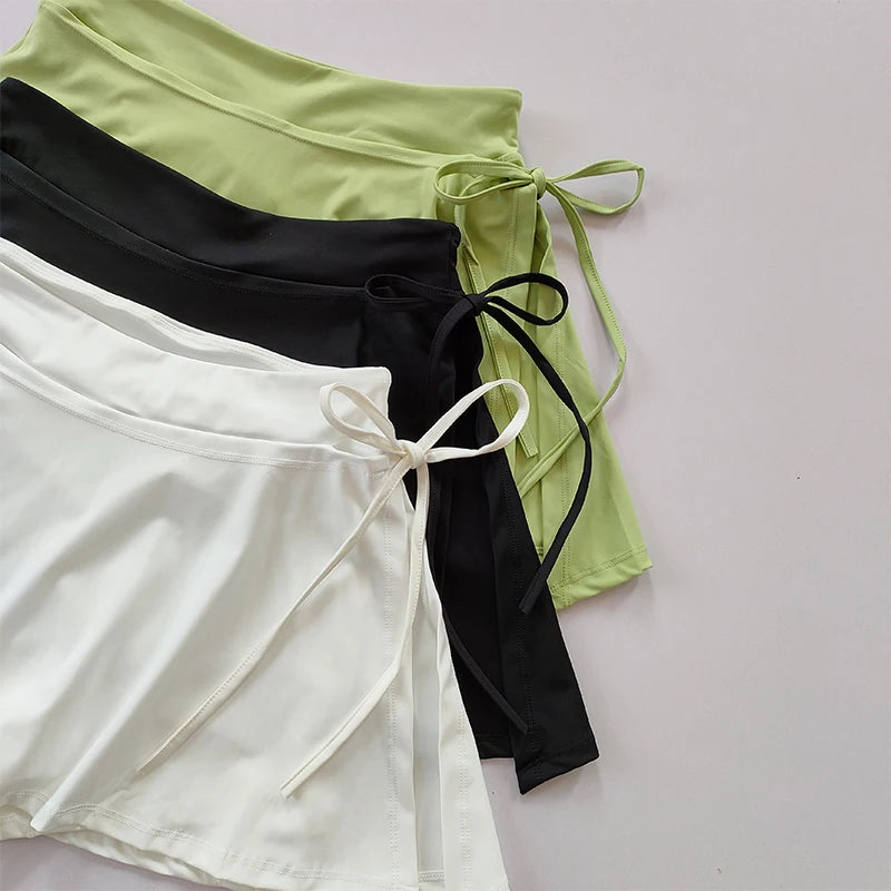 Sporty Dry-Fit Skirt Pants | Vivezzo