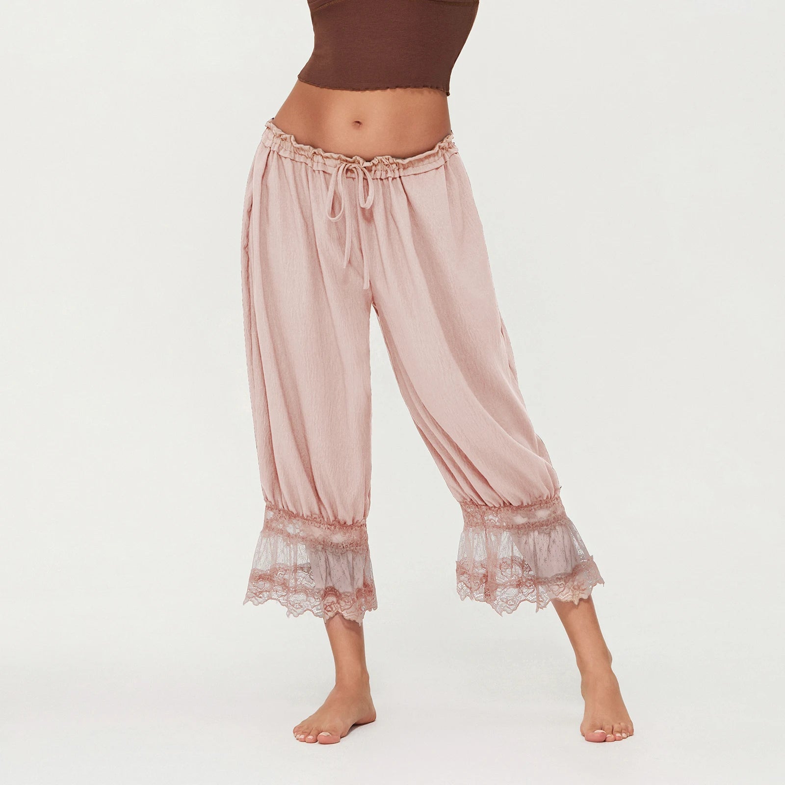 Combhasaki Women's Y2K Loose Fit Bloomers Cropped Pants Drawstring High Waist Floral Lace Patchwork Calf-Length Lantern Trousers