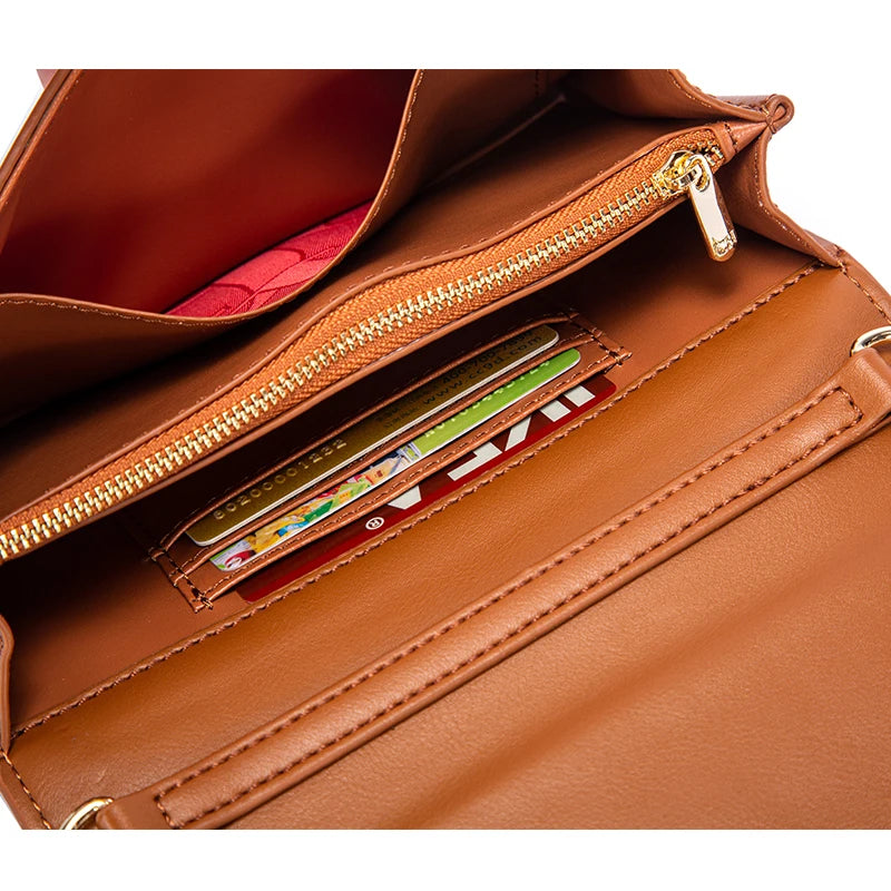 Chain Flip Wallet Bag - Vivezzo