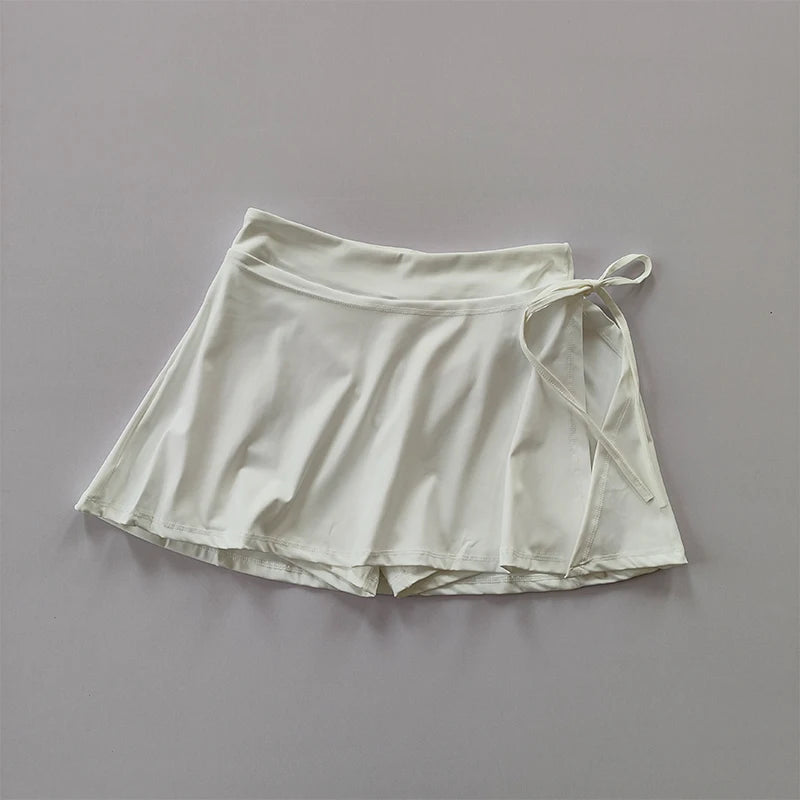Sporty Dry-Fit Skirt Pants | Vivezzo