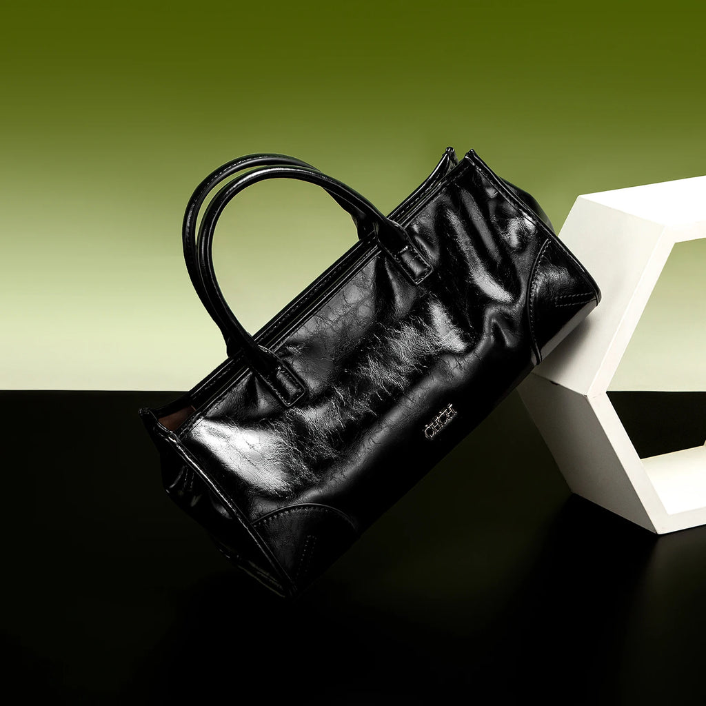 Marble Luxe Shoulder Bag - Vivezzo