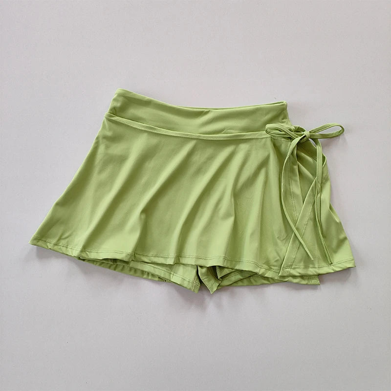 Sporty Dry-Fit Skirt Pants | Vivezzo