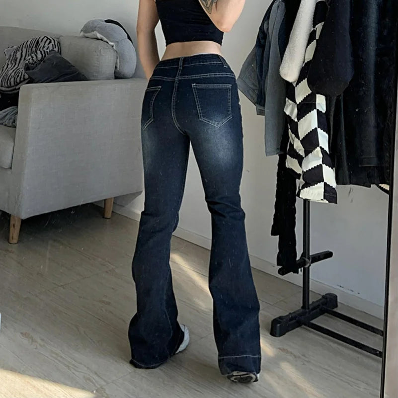 Low Waist Vintage Flare Jeans – Aesthetic Denim with Y2K Vibes | Vivezzo