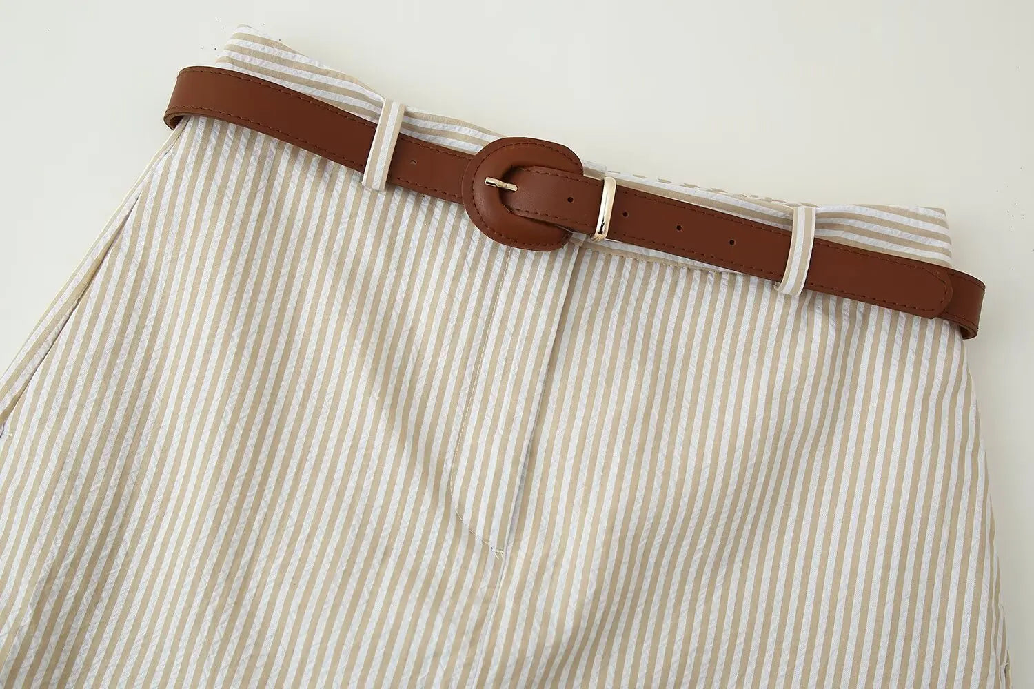Striped Waist Slim Skort | Vivezzo