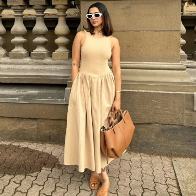Modern Elegance Sleeveless Maxi Dress | Vivezzo