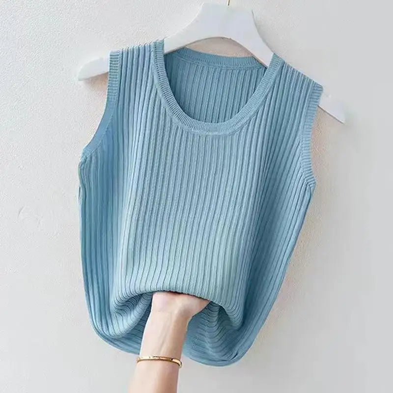 Soft Knit Sleeveless Camisole – Minimal Summer Elegance | Vivezzo