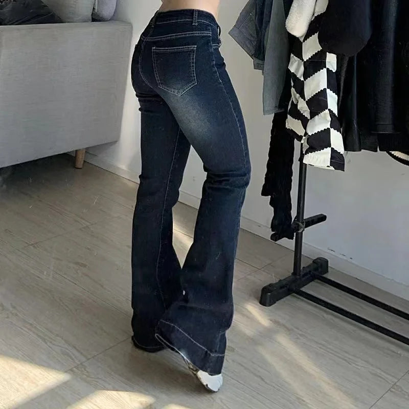 Low Waist Vintage Flare Jeans – Aesthetic Denim with Y2K Vibes | Vivezzo