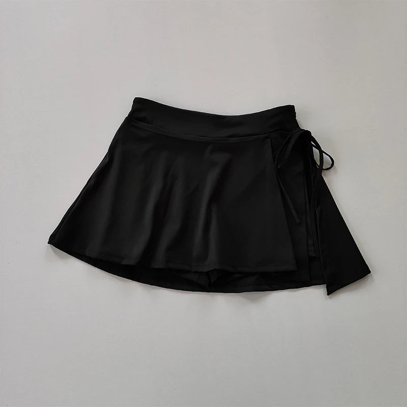 Sporty Dry-Fit Skirt Pants | Vivezzo