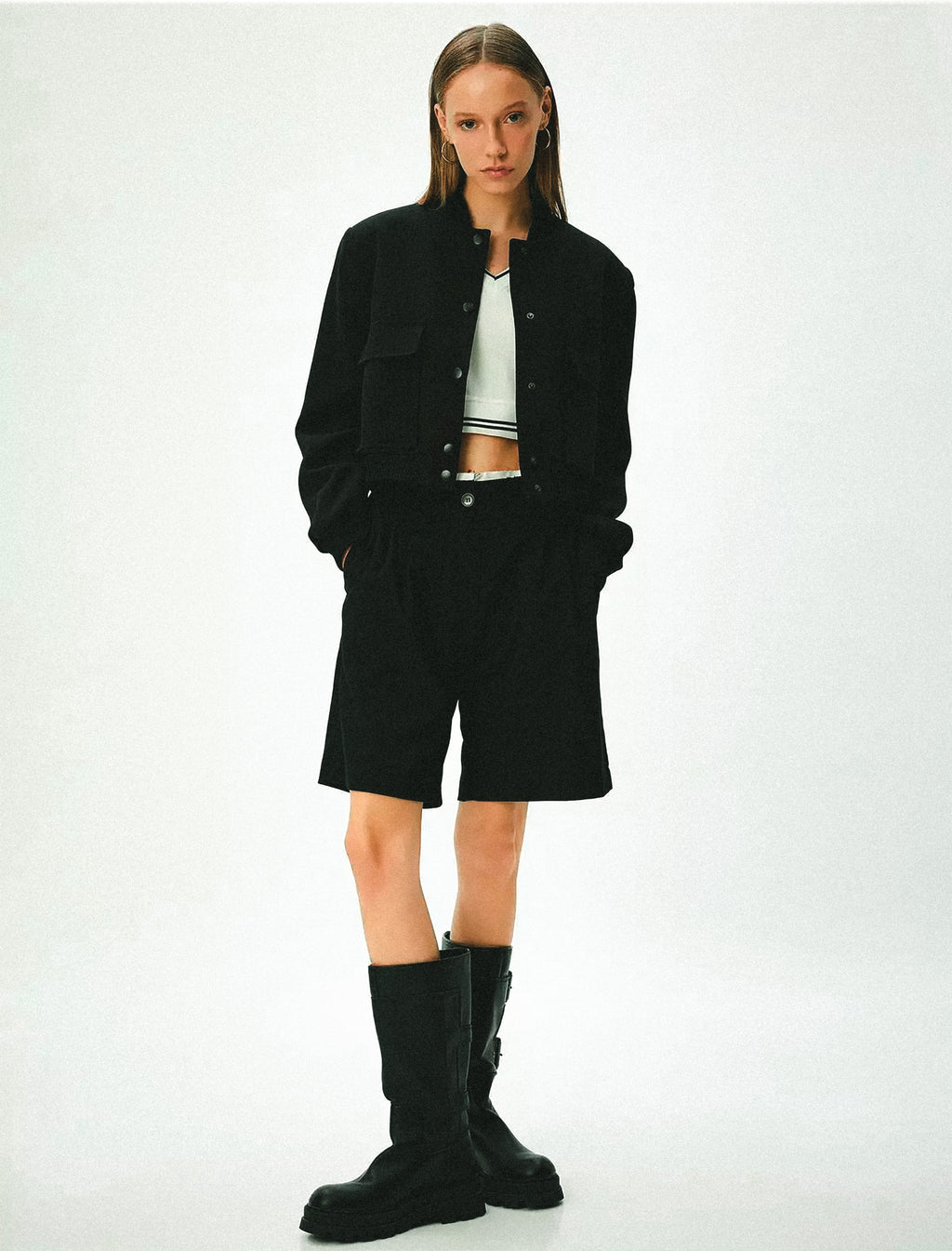 Chic Women's Bomber Jacket with Pockets | Vivezzo