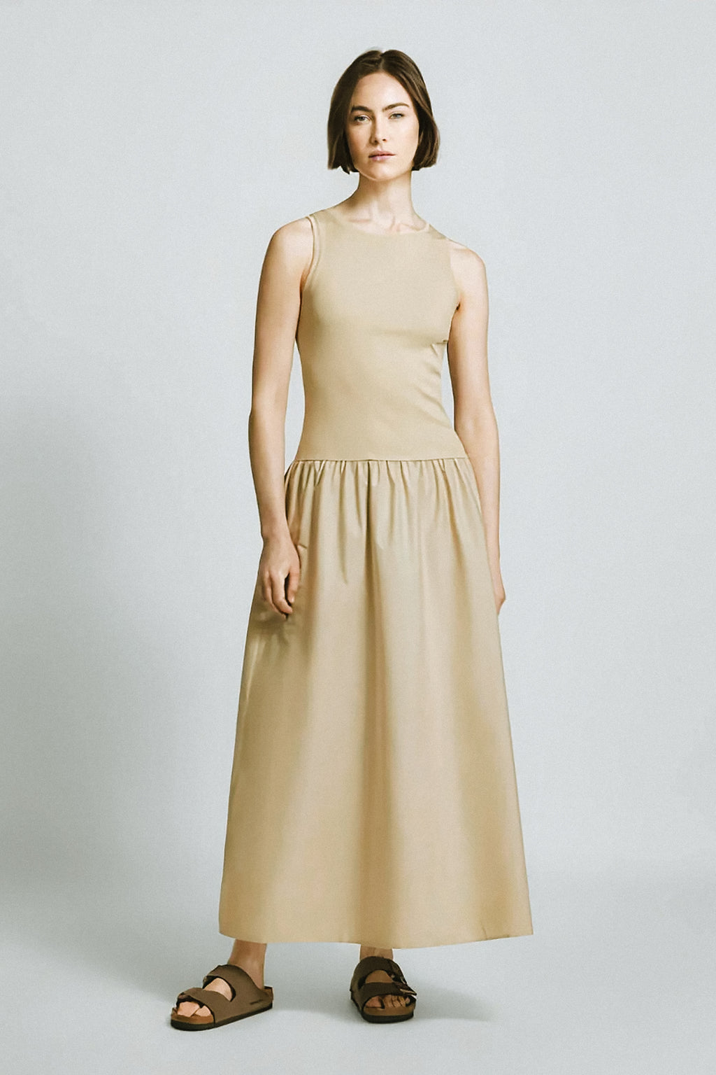 Modern Elegance Sleeveless Maxi Dress | Vivezzo